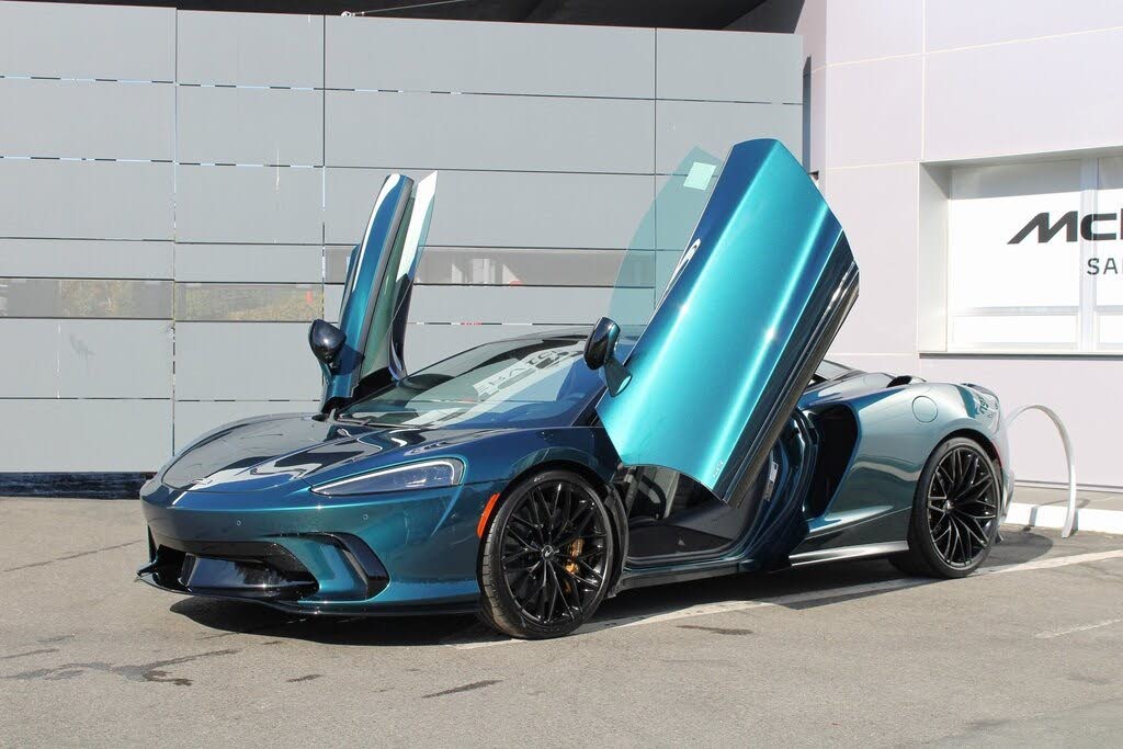 2025 McLaren GTS RWD