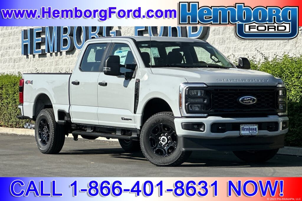 2026 Ford F-250 Super Duty XL Crew Cab 4WD