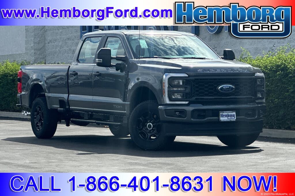2026 Ford F-350 Super Duty XL Crew Cab 4WD