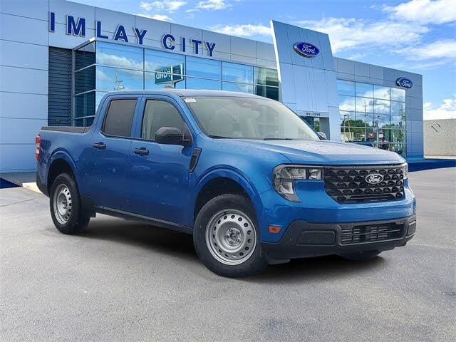 2025 Ford Maverick XL SuperCrew AWD