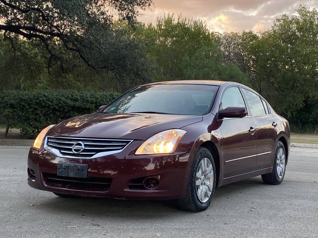 2010 Nissan Altima 2.5 S