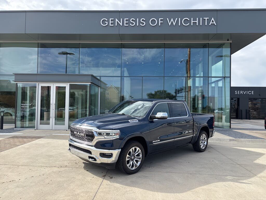 2023 RAM 1500 Limited Crew Cab 4WD