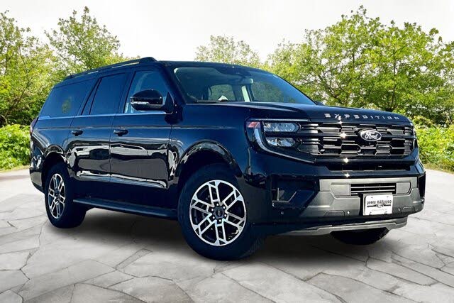 2025 Ford Expedition MAX Active 4WD