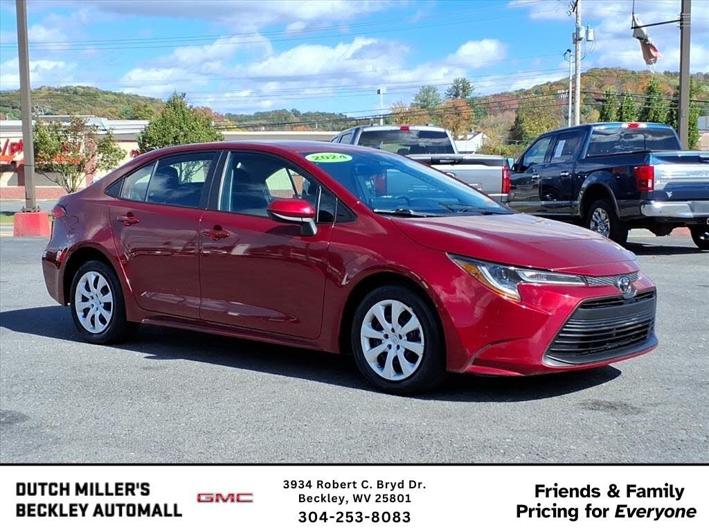 2024 Toyota Corolla LE FWD