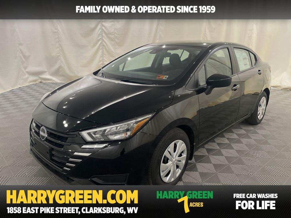 2025 Nissan Versa S FWD
