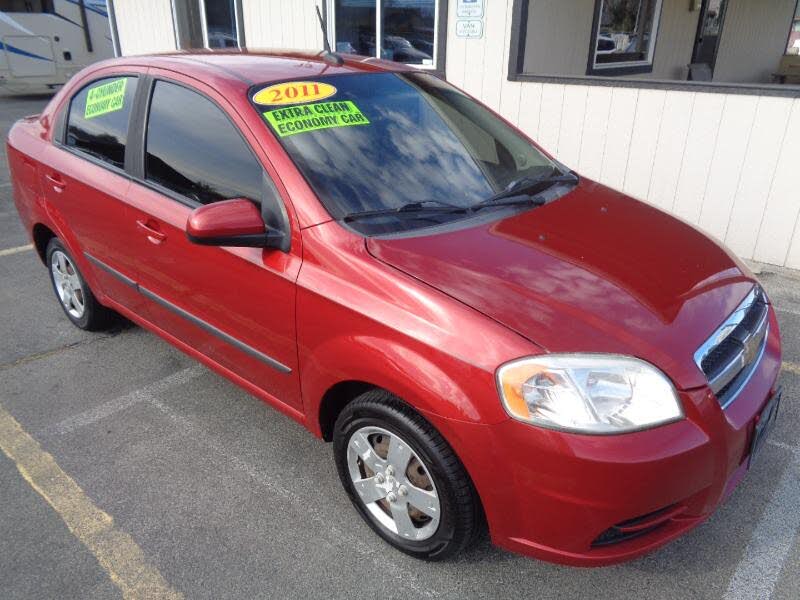 2011 Chevrolet Aveo LS Sedan FWD