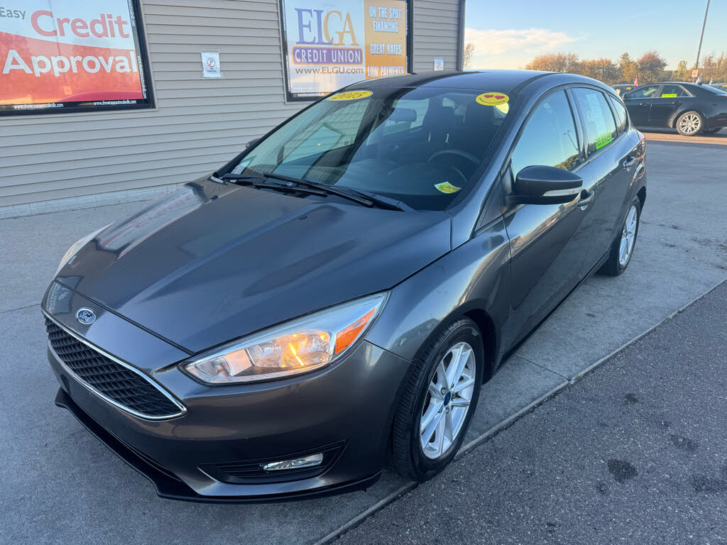 2015 Ford Focus SE Hatchback