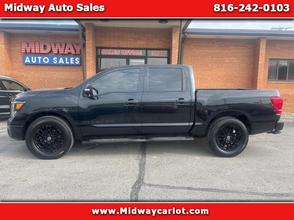 2019 Nissan Titan SV Crew Cab 4WD