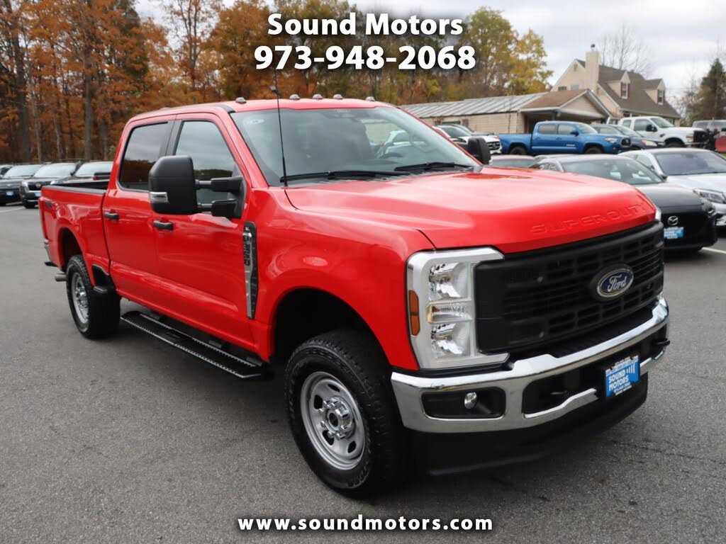 2024 Ford F-350 Super Duty XL Crew Cab 4WD