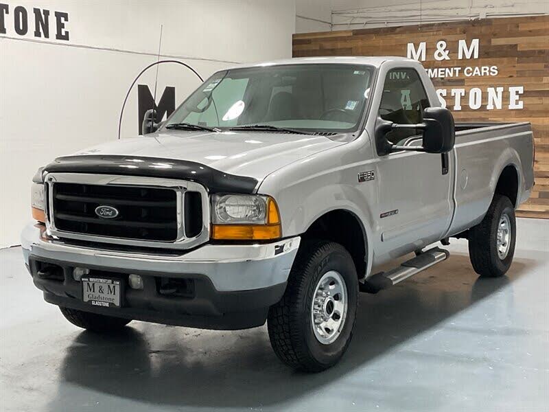 2001 Ford F-350 Super Duty XLT LB 4WD