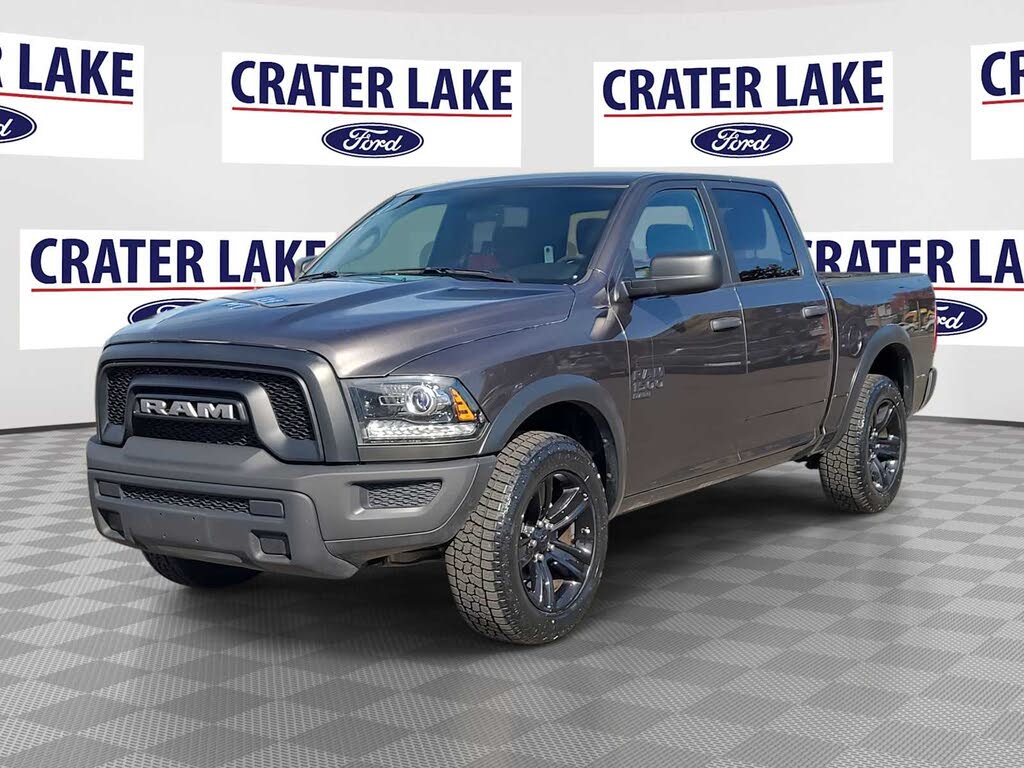 2024 RAM 1500 Classic Warlock Crew Cab 4WD