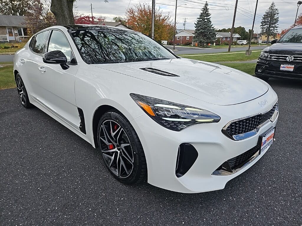 2023 Kia Stinger GT-Line RWD