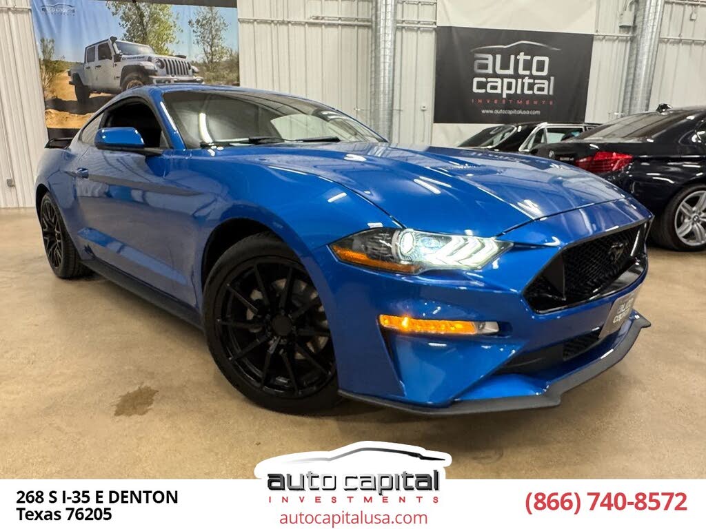 2020 Ford Mustang EcoBoost Coupe RWD