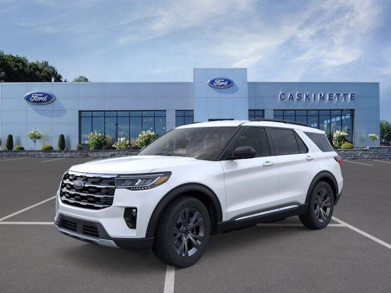 2025 Ford Explorer Active AWD