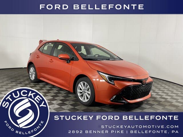 2025 Toyota Corolla Hatchback SE FWD