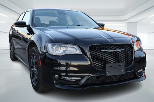 2023 Chrysler 300 Touring L AWD