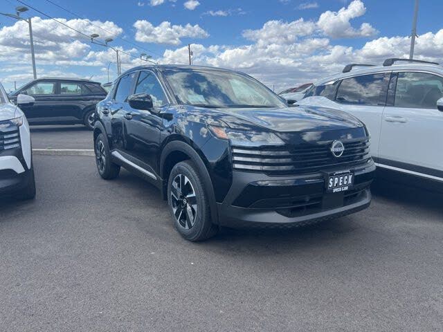 2025 Nissan Kicks SV AWD