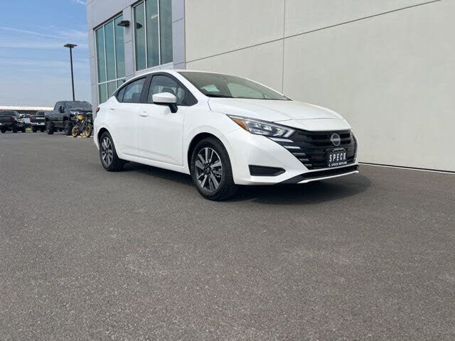 2025 Nissan Versa SV FWD