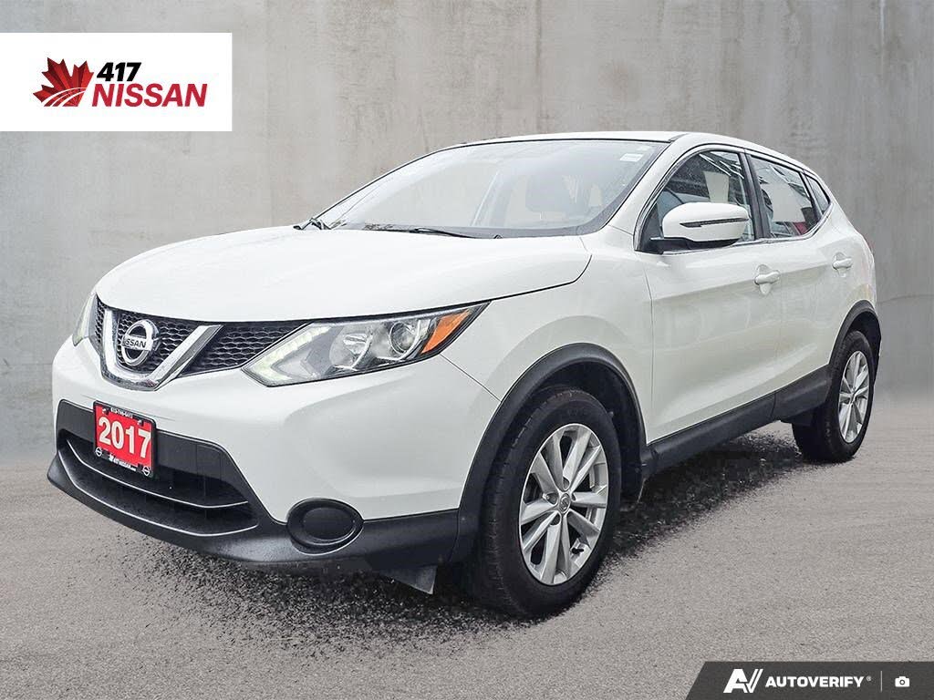 2017 Nissan Qashqai S AWD