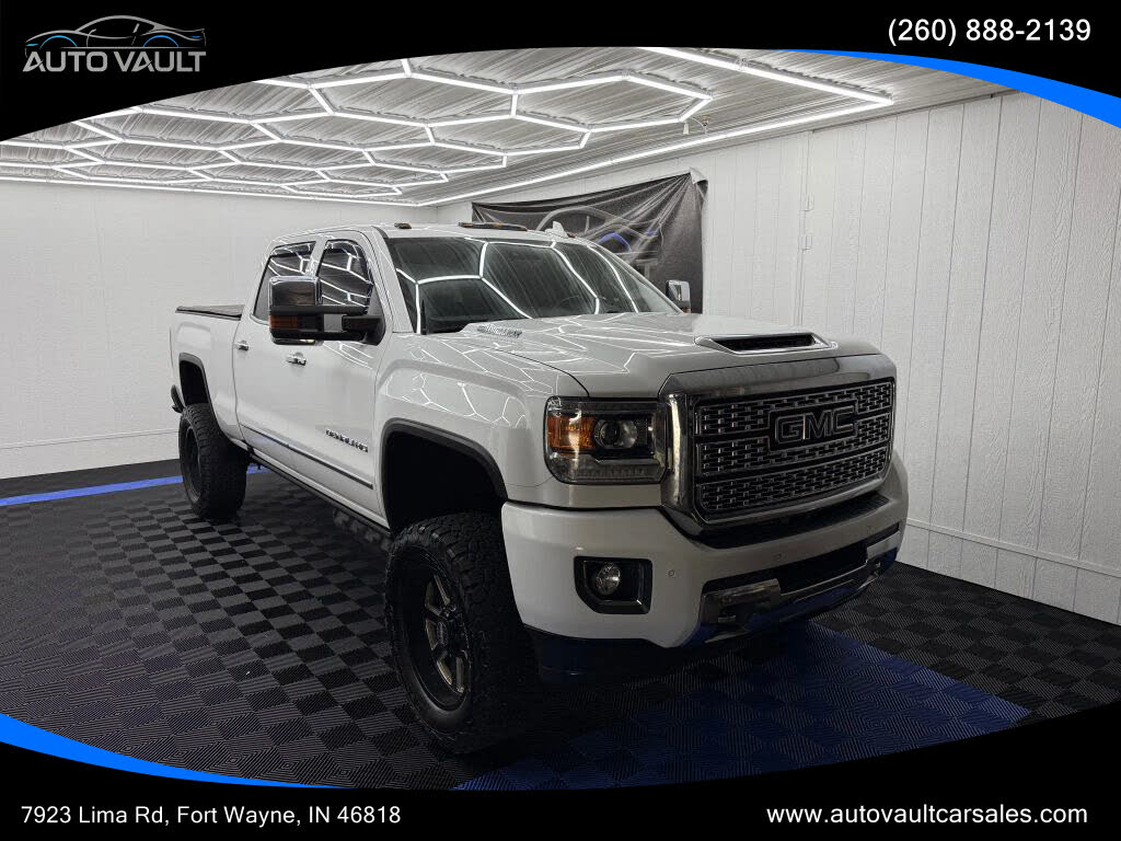 2019 GMC Sierra 2500HD Denali Crew Cab 4WD