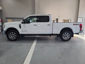 Ford F-350 Super Duty Lariat Crew Cab 4WD