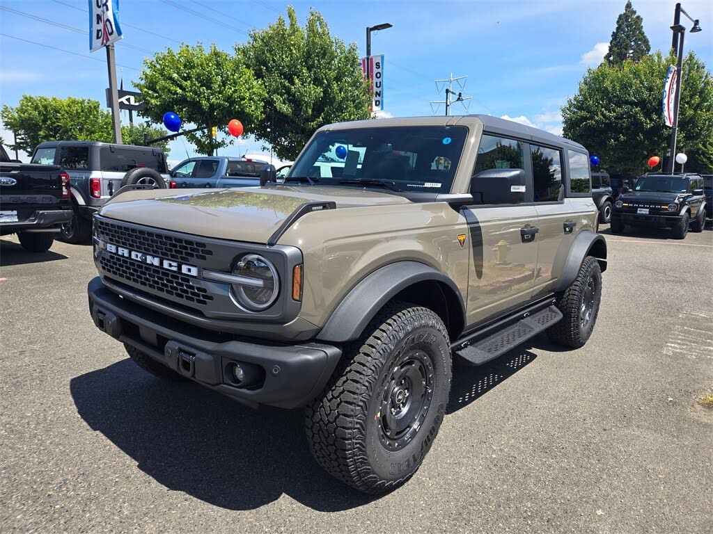 2025 Ford Bronco Badlands 4-Door 4WD