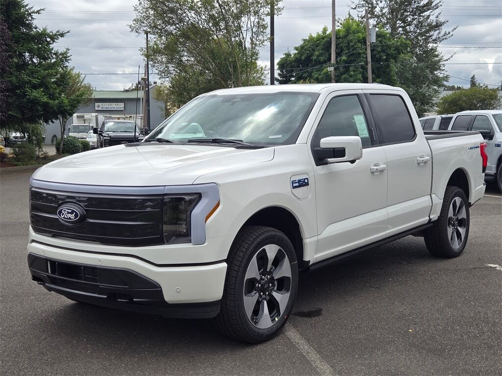 2025 Ford F-150 Lightning Platinum SuperCrew AWD