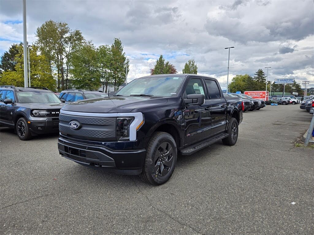2025 Ford F-150 Lightning Flash SuperCrew AWD