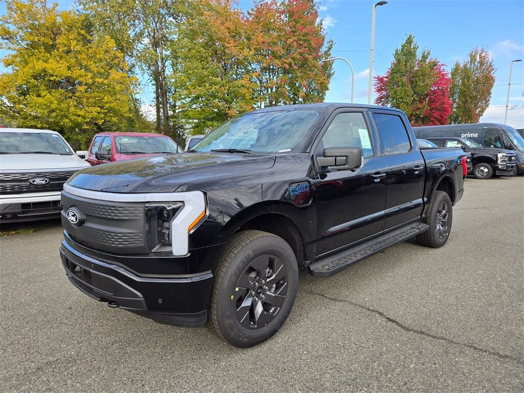 2025 Ford F-150 Lightning Flash SuperCrew AWD