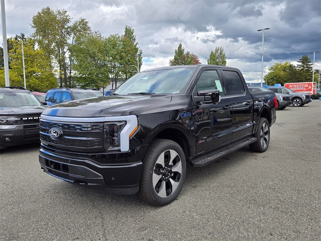 2025 Ford F-150 Lightning Platinum SuperCrew AWD