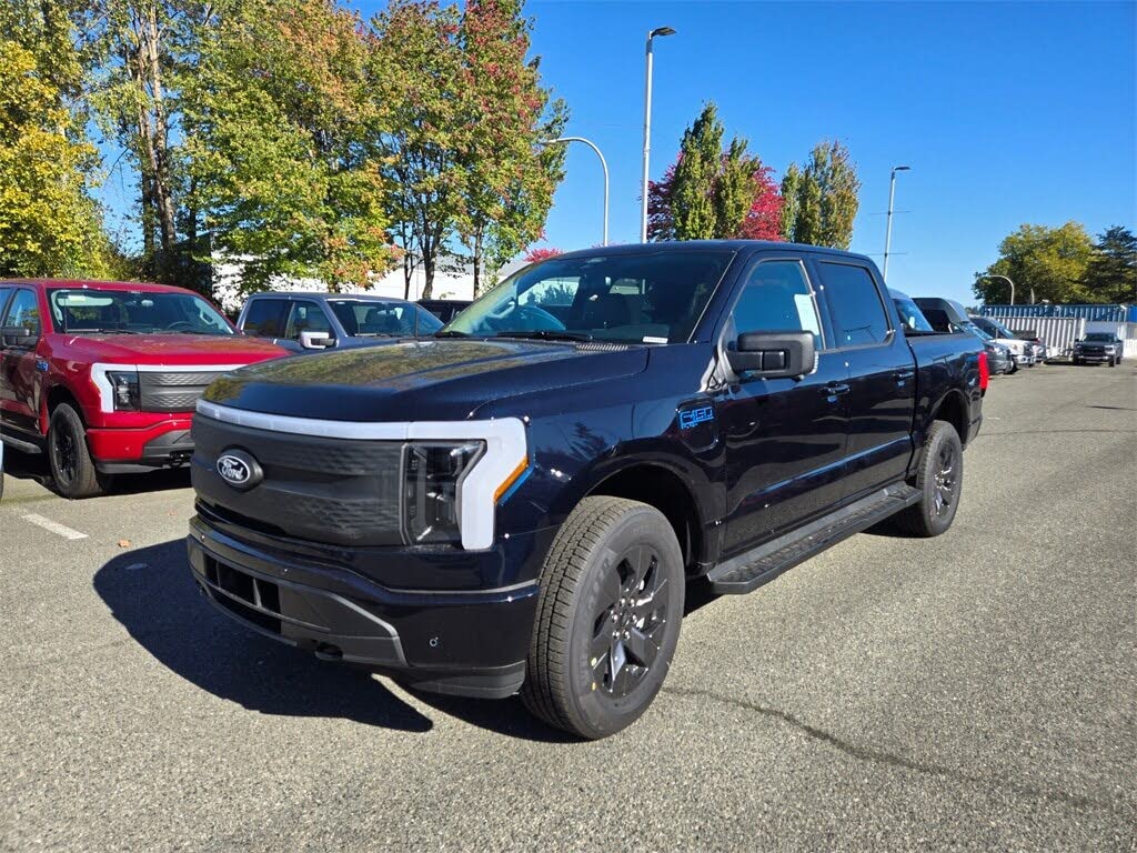 2025 Ford F-150 Lightning Flash SuperCrew AWD