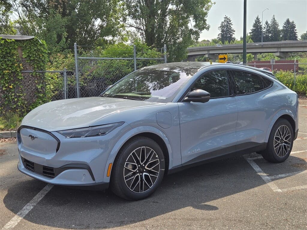 2025 Ford Mustang Mach-E Premium AWD