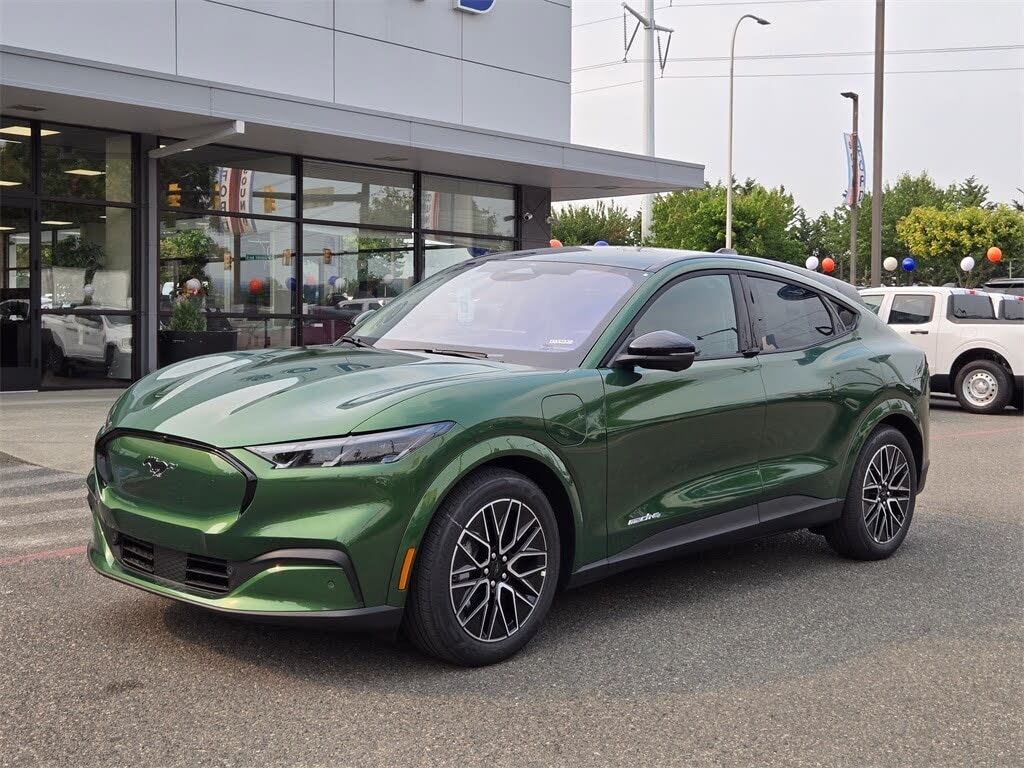 2025 Ford Mustang Mach-E Premium AWD
