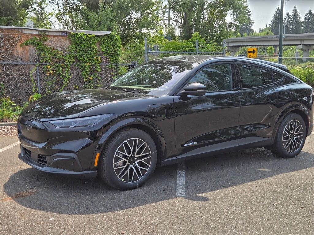 2025 Ford Mustang Mach-E Premium AWD