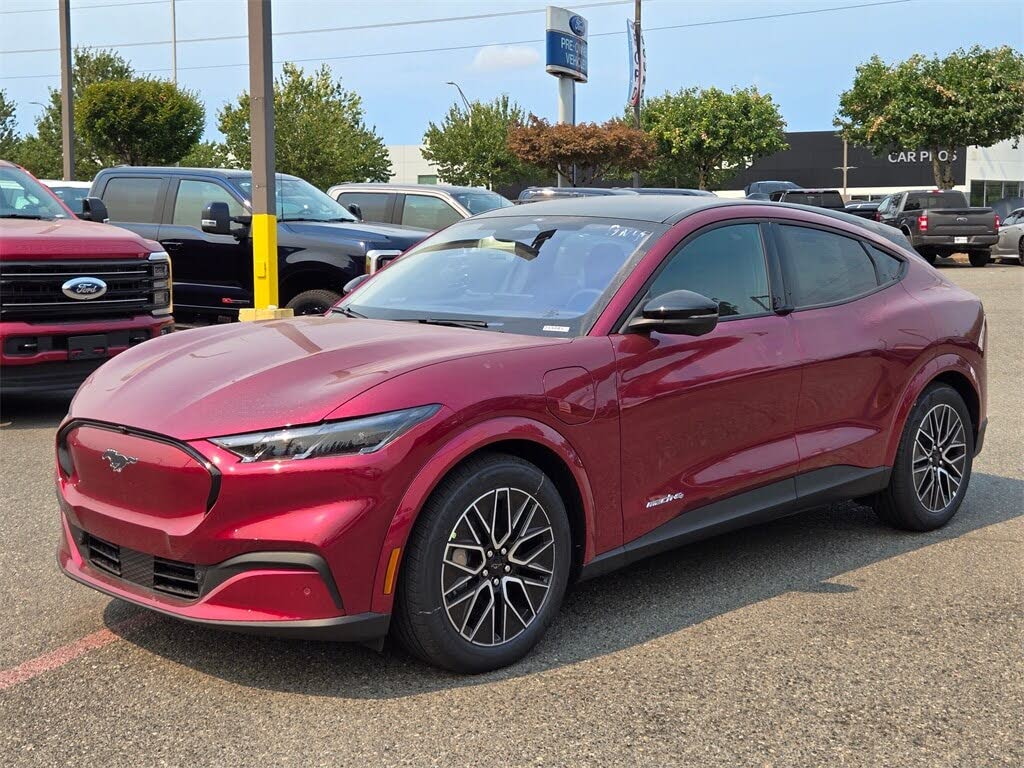 2025 Ford Mustang Mach-E Premium AWD