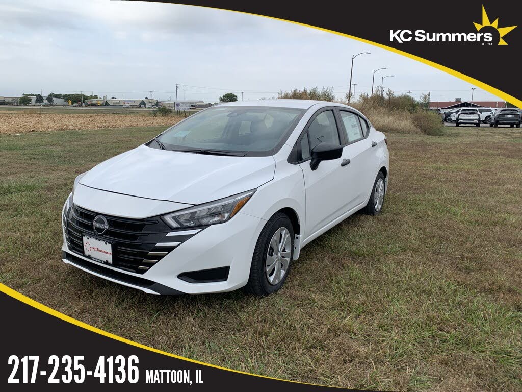 2025 Nissan Versa S FWD