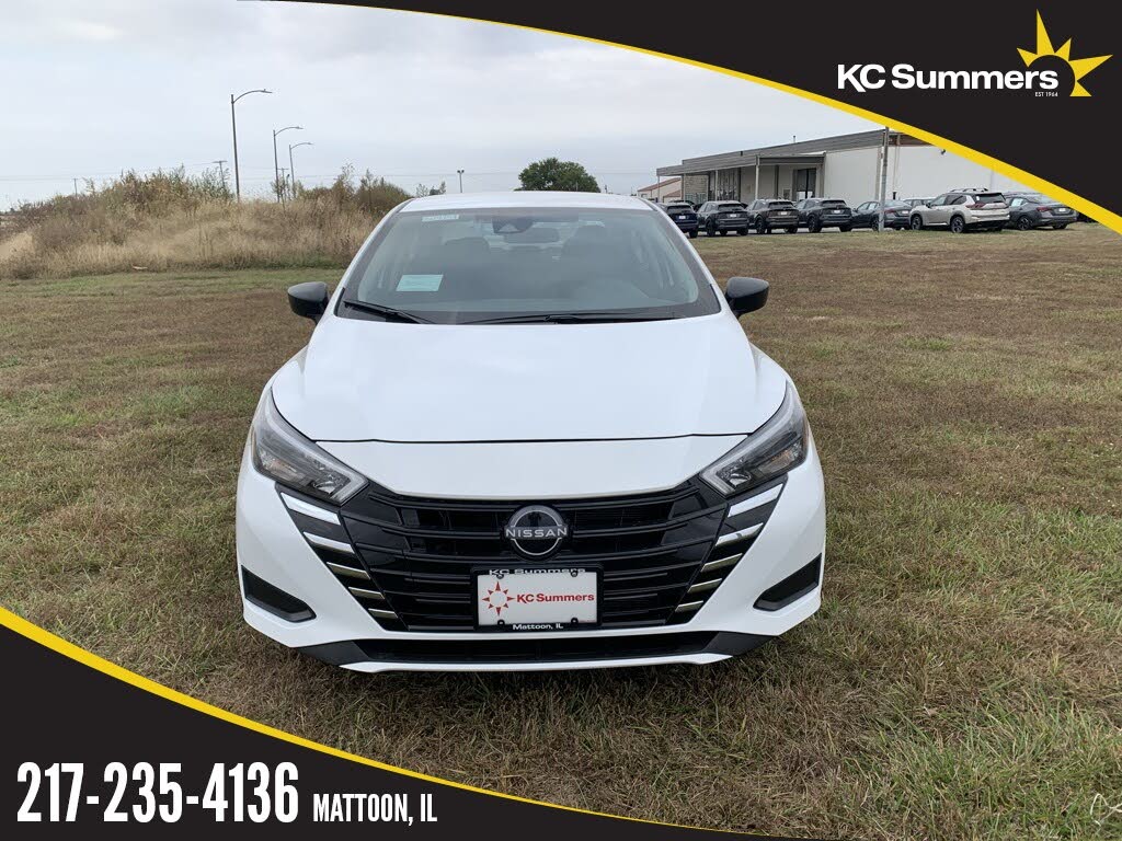 2025 Nissan Versa S FWD