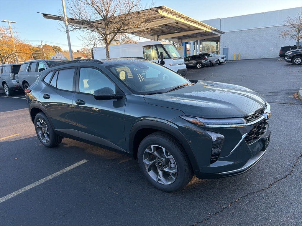 2026 Chevrolet Trax LT FWD