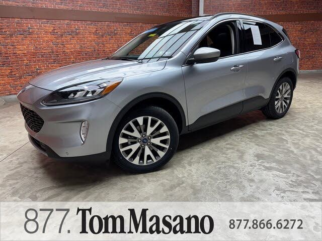 2022 Ford Escape Titanium AWD