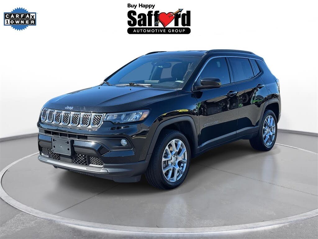 2024 Jeep Compass Latitude Lux 4WD