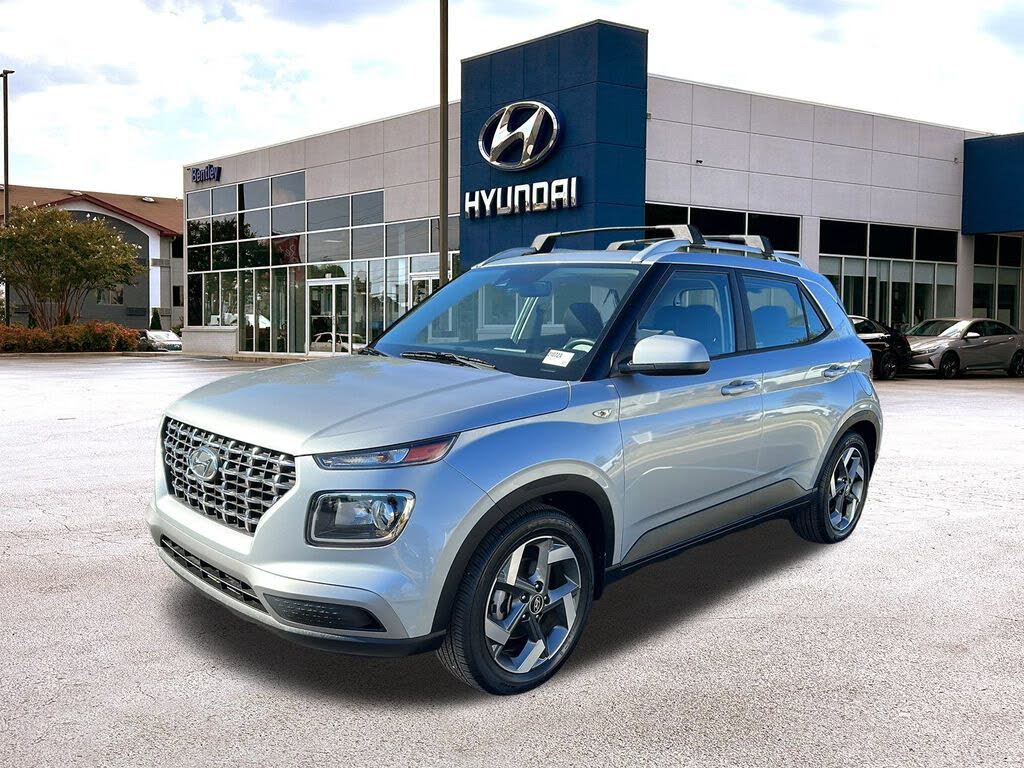 2022 Hyundai Venue SEL FWD