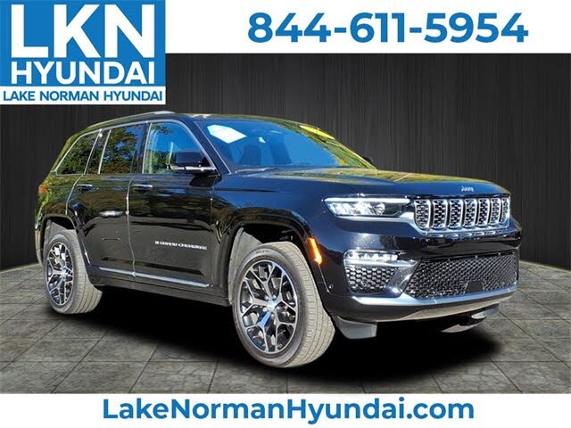 2022 Jeep Grand Cherokee Summit 4WD