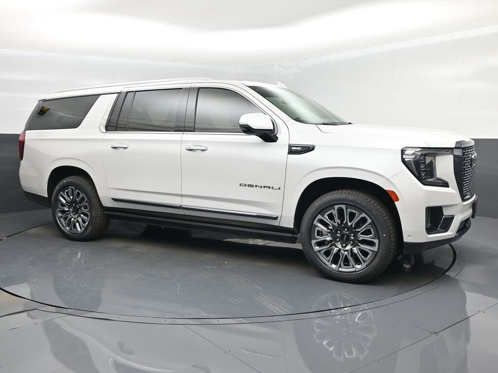 2023 GMC Yukon XL Denali Ultimate 4WD
