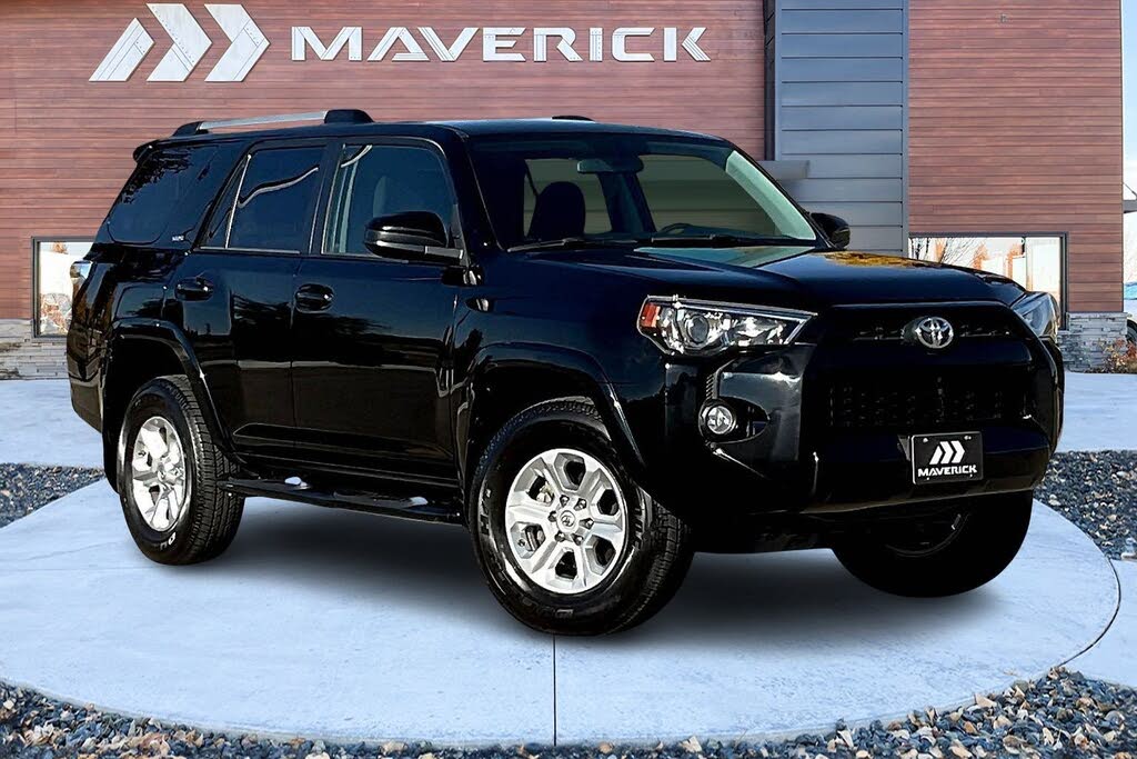 2019 Toyota 4Runner SR5 4WD