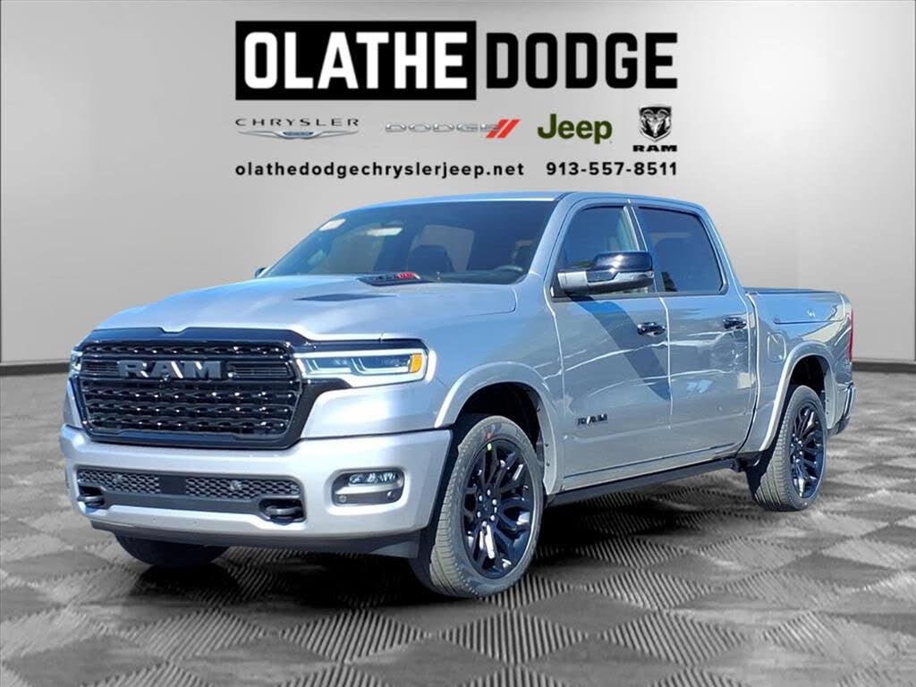 2026 RAM 1500 Limited Crew Cab 4WD