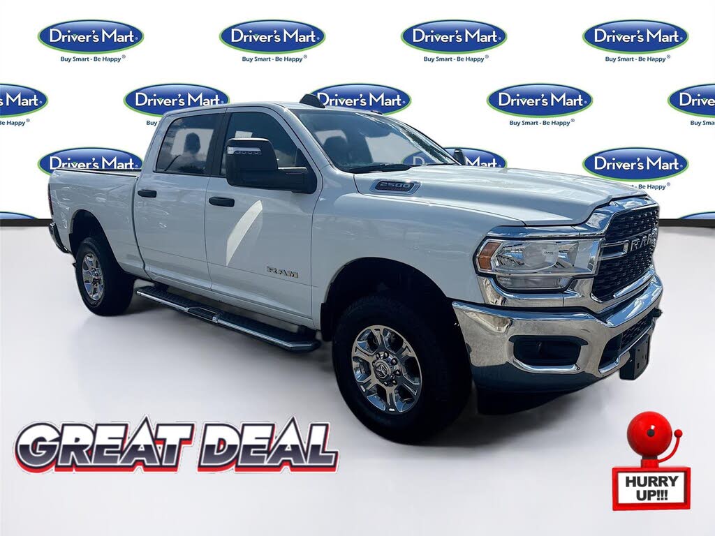 2024 RAM 2500 Big Horn Crew Cab 4WD