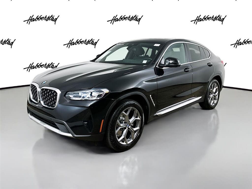 2025 BMW X4 xDrive30i