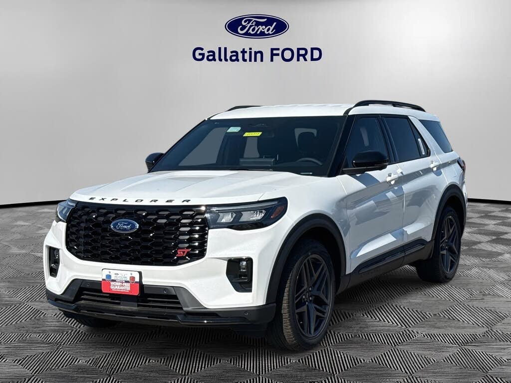 2025 Ford Explorer ST RWD