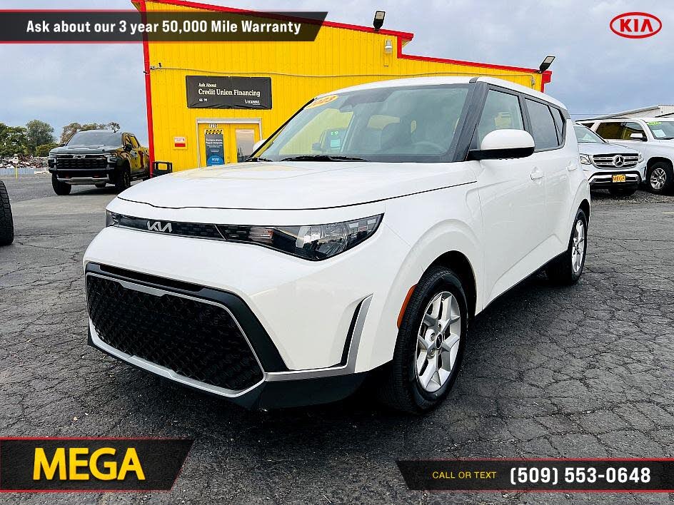 2023 Kia Soul LX FWD