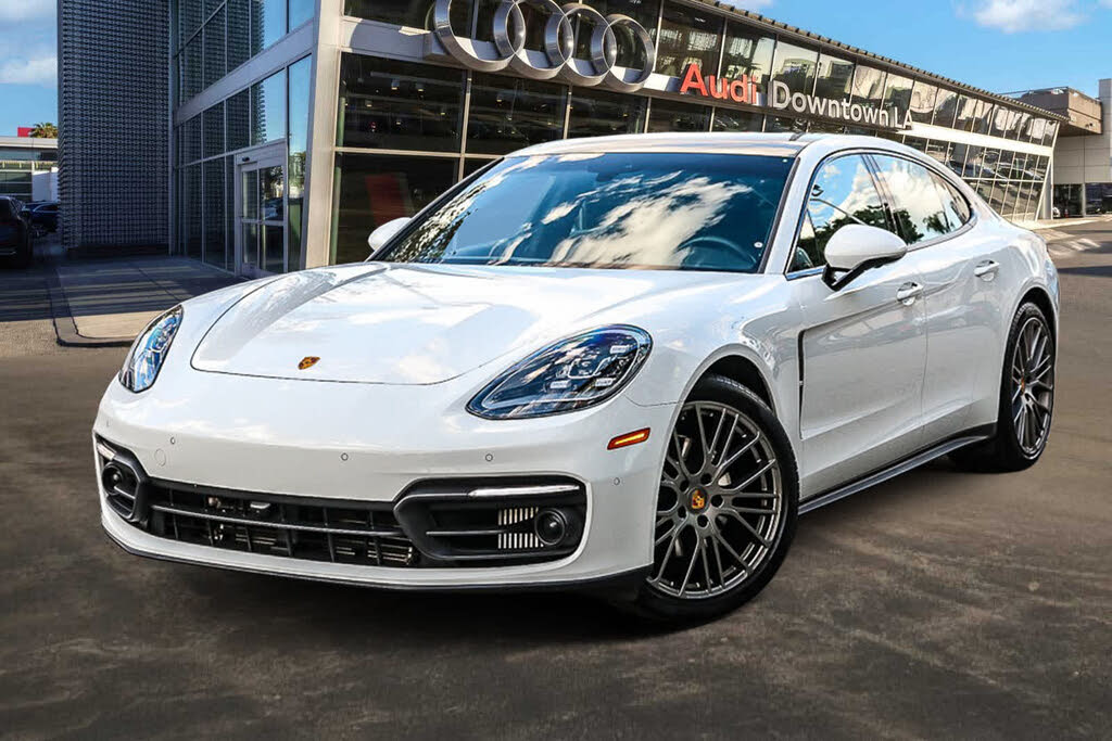 2023 Porsche Panamera Platinum Edition RWD